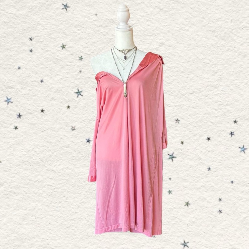 Vanity Fair vintage pink satin collared button up nightgown M